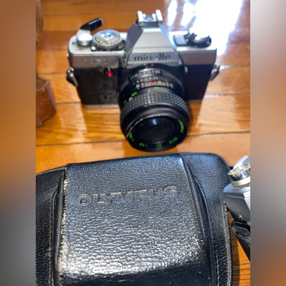 Vintage camera lot. Untested - Picture 4 of 9